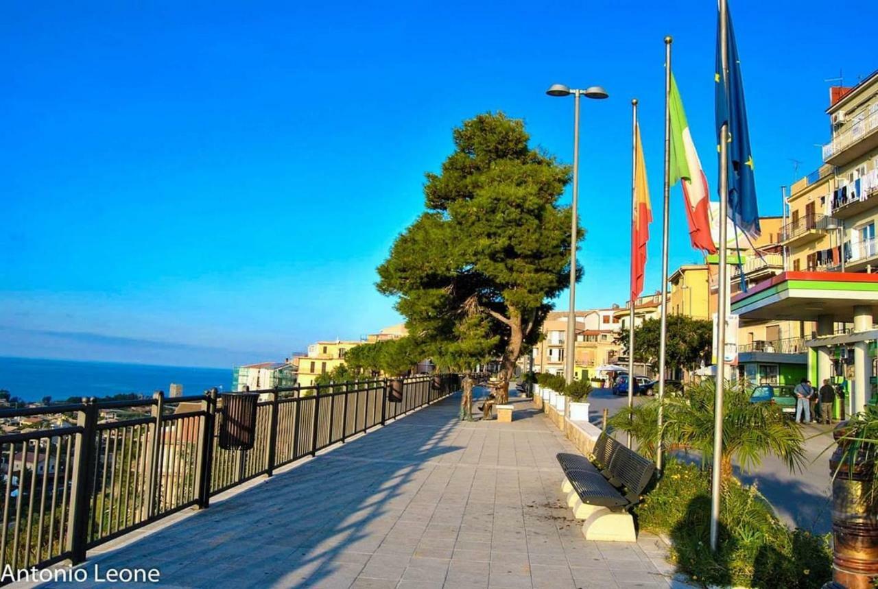 City House Villa Campofelice Di Roccella Eksteriør billede